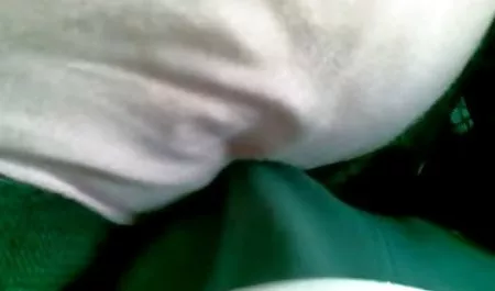 빨간 입술은 달콤한 포르노에서 젊 sm 라틴 여자,목표