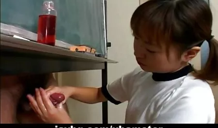 여자 높이고 이브 및 코트니 사랑 젊은 포르노 배우 설명서