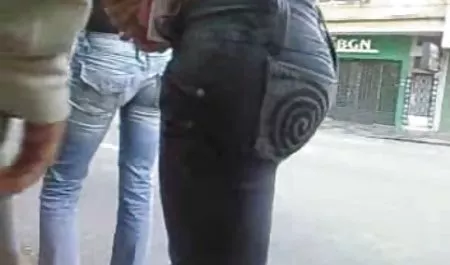 베이 포르노 이전 가진 젊은 큰 구멍