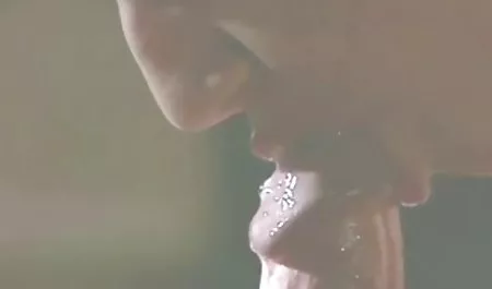 성별 스키니는 프랑스에서 여자 수영장 무료 포르노의 젊은 동영상